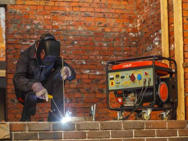 Сварка с выездом в Гае от Мастер24 – выездной сварщик на дом, цена от 3050 руб