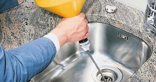 Устранение засоров в трубах и канализации в Гае в октябре