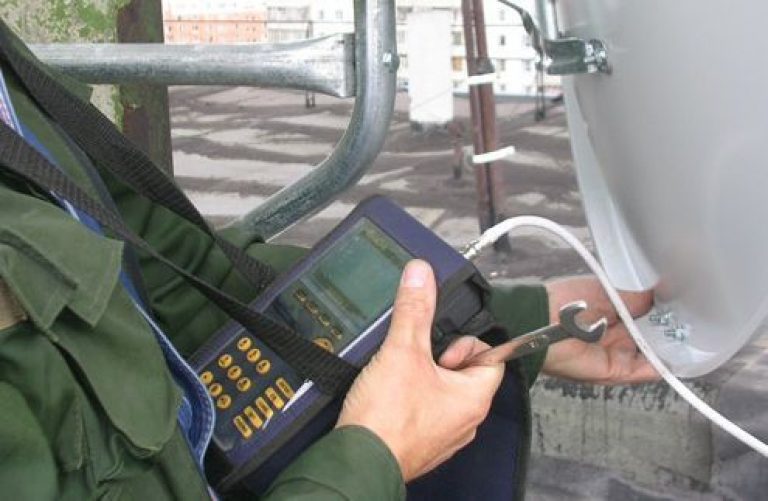 Установка спутниковой антенны в Гае в октябре
